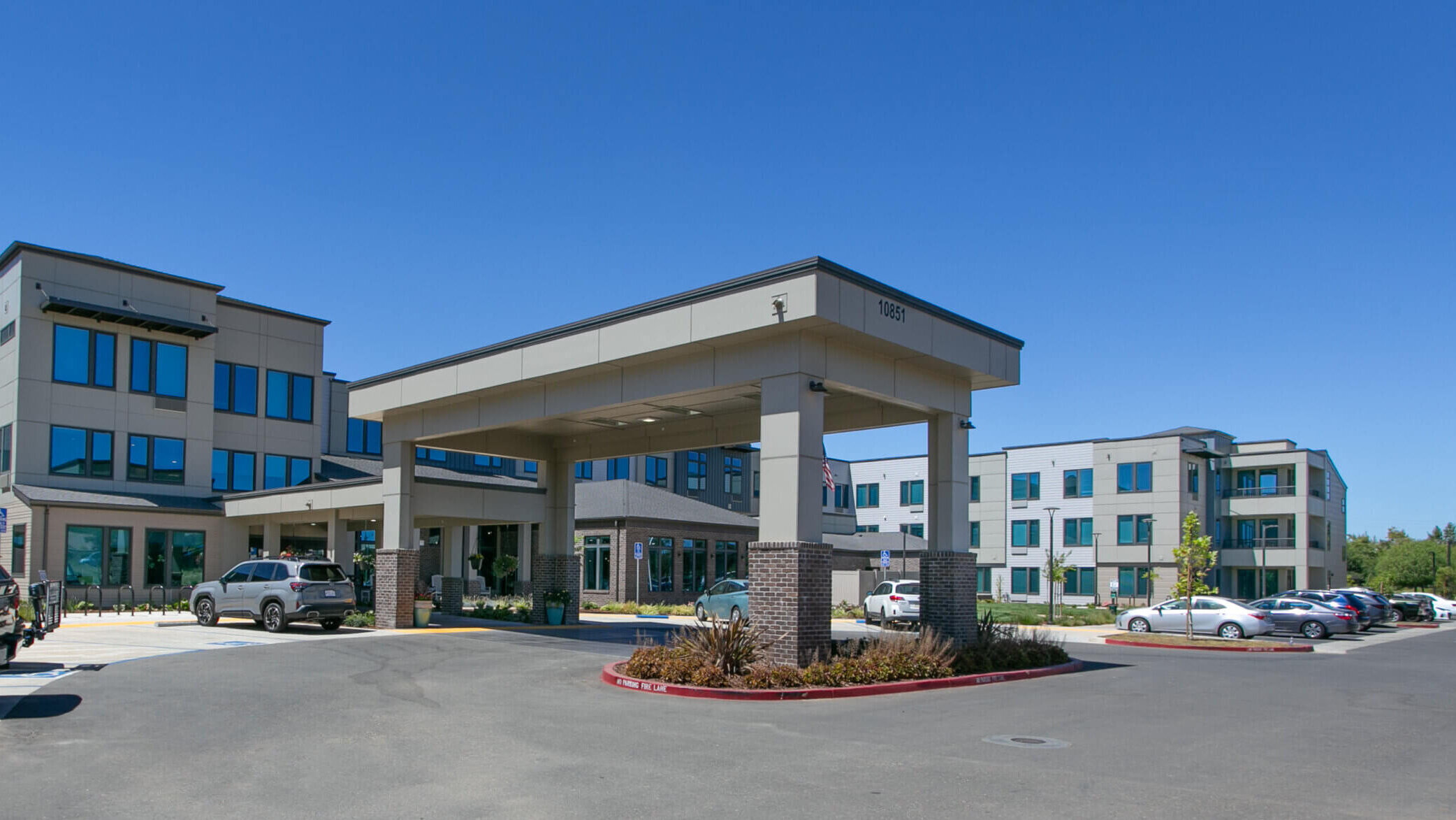 592-BearHollowEstates-Exterior