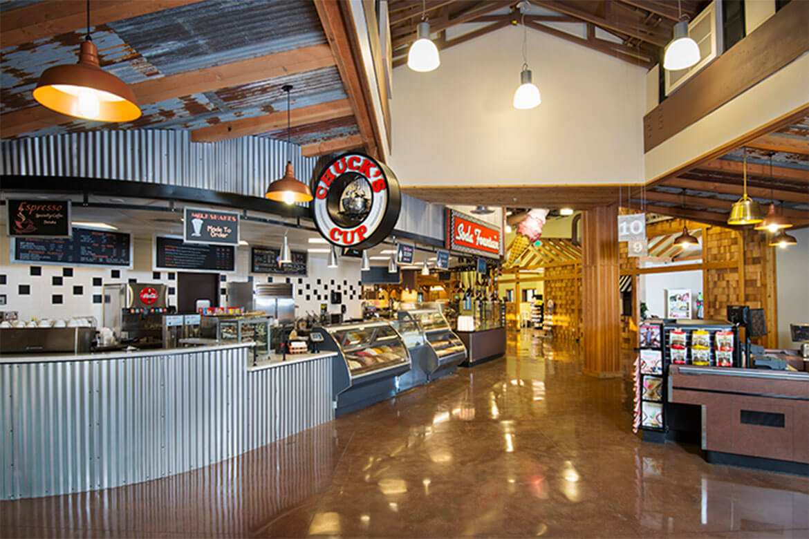 Chuck's Produce & Street Market Lenity Architecture