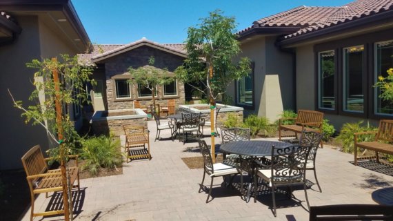 Parkland MC - EXT Courtyard3