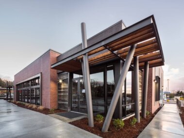 Salmon Creek Endodontics exterior corner