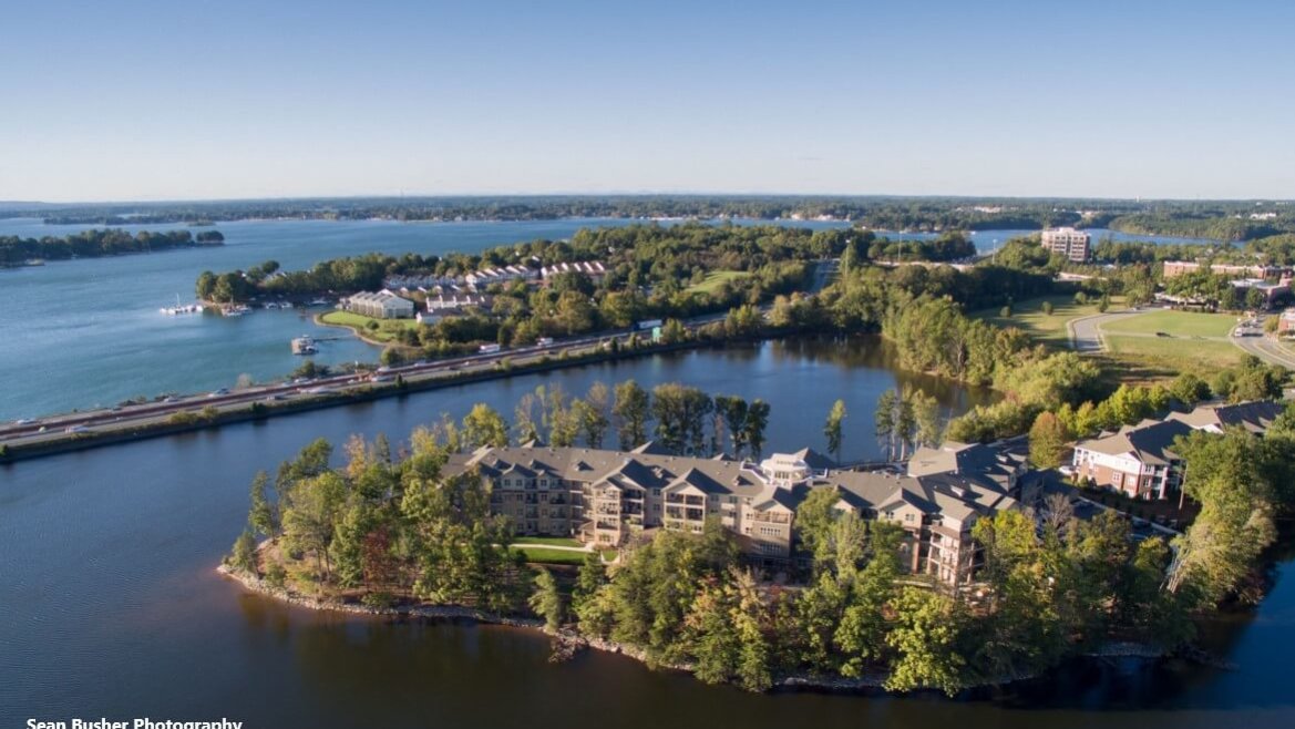 Williams Place_Peninsula